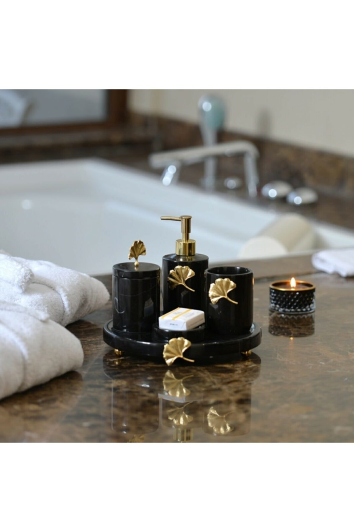 MIARIK DESIGN & DEKORASYON Dekoratif Siyah Mermer Altın Çiçek Detaylı 5 Li Banyo Seti Takımı