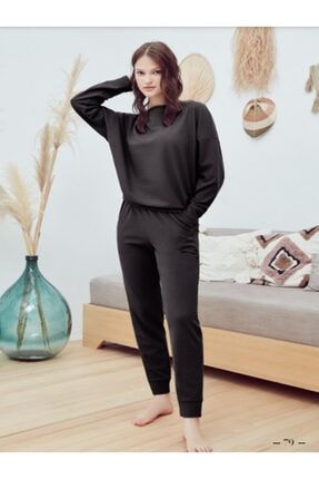 Kadın Siyah Kayık Yaka Triko Pijama Takımı ESE29700