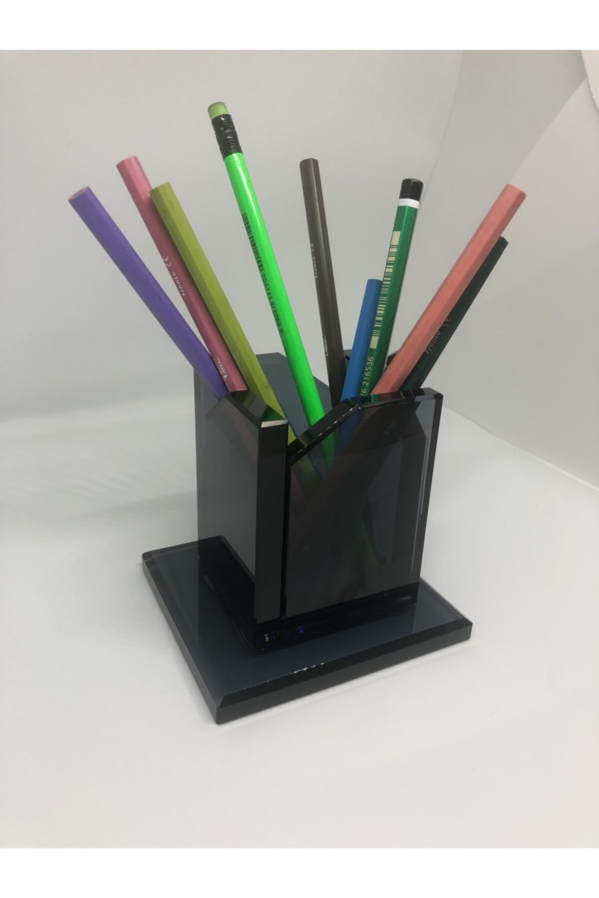 Genel Markalar Füme Cam Masaüstü Kalemlik