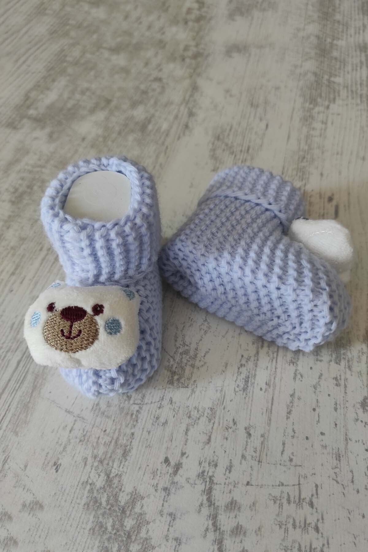 Carters hotsell newborn booties
