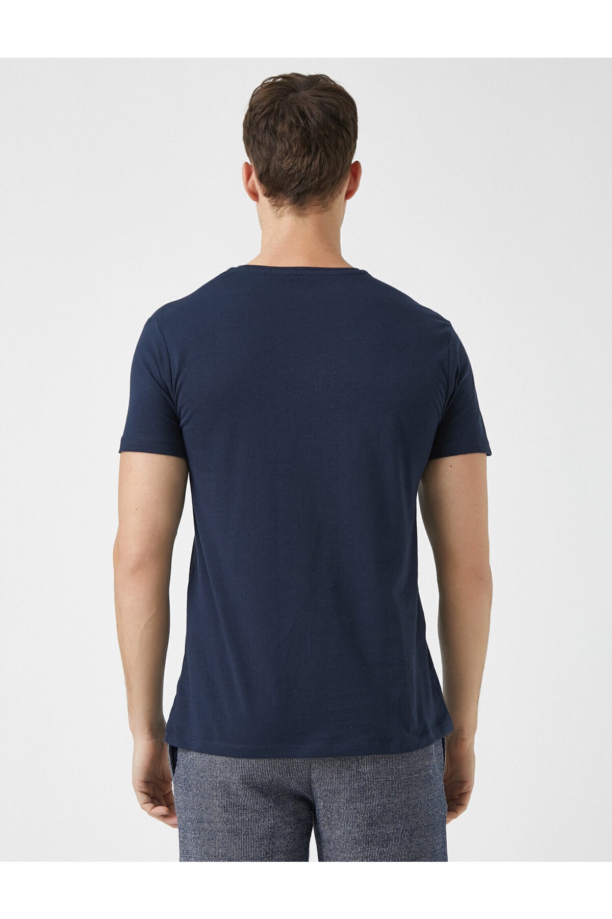 تیشرت مردانه آبی سرمه ای کوتون | 1YAM12136LK اورجینال - تصویر 4
