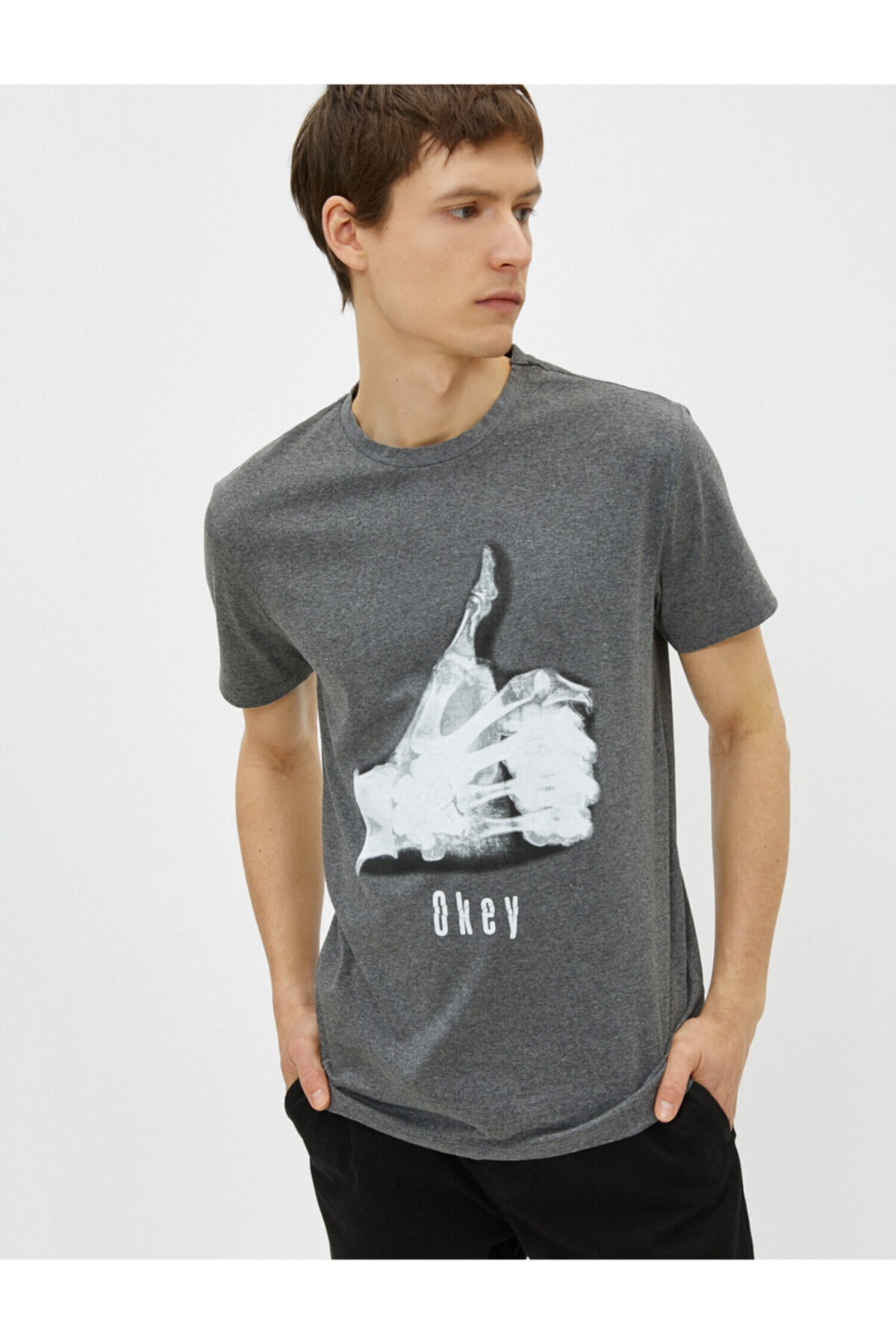 تیشرت کوتون 1YAM11767LK