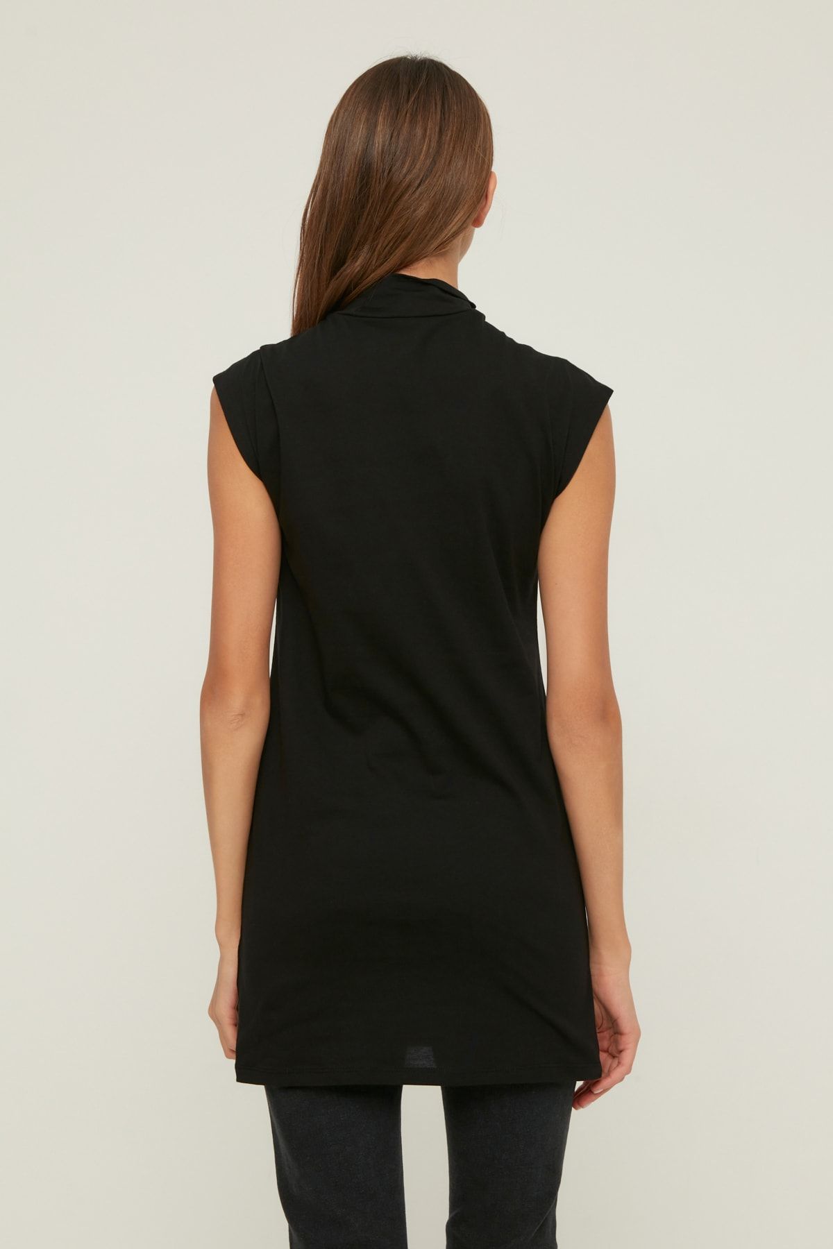 Trendyol Modest-Căptușeală pentru tunică fără mâneci, negru și gri - pachet de 2 TCTSS21UK0033 10