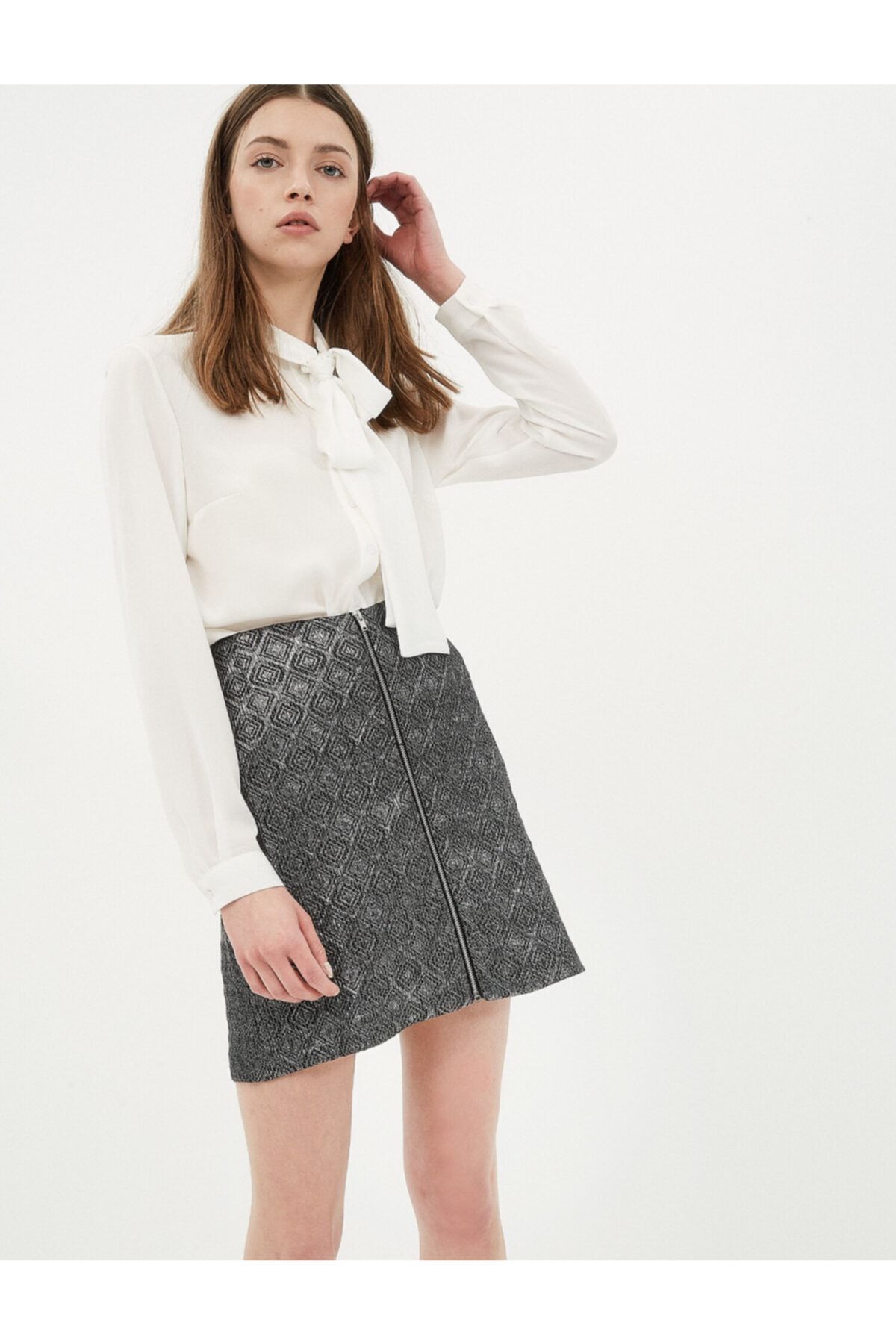 complete the look image