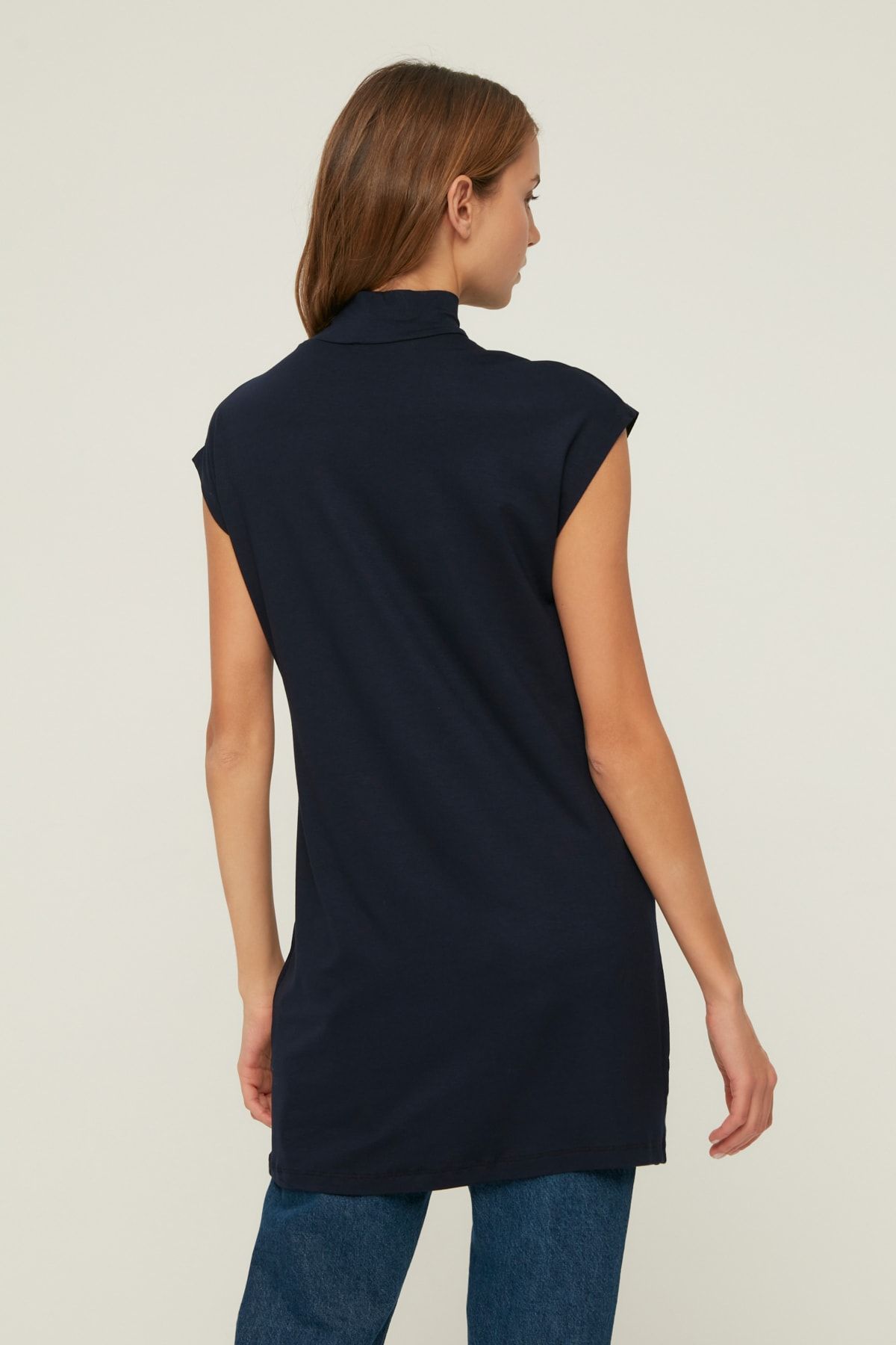 Trendyol Modest-Marineblau-Stein 2er-Pack ärmelloses Unterhemd mit Stehkragen Tunika-Futter TCTSS21UK0033 8