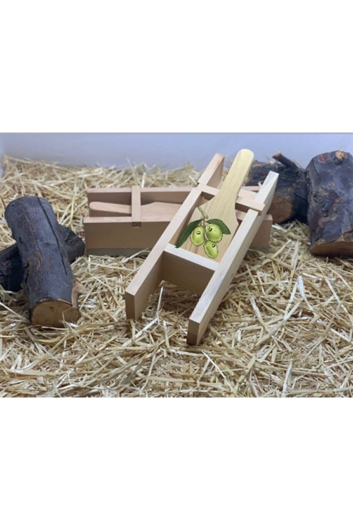 Günay Zeytin Kırma Makinası Ahşap