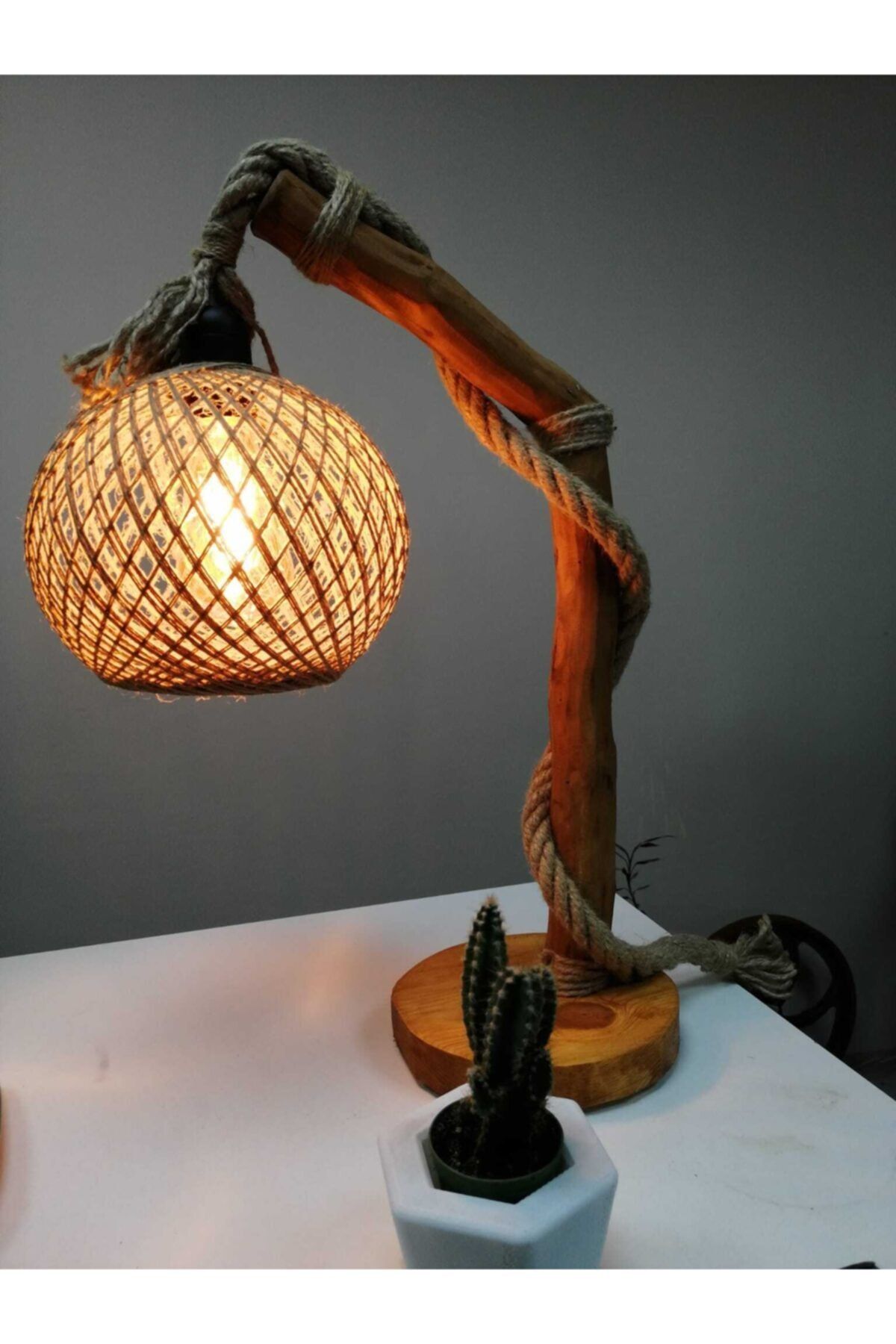 SWA SİDRE WOOD ART Ağaç Lambader Doğal Ağaç Ahşap Lambader Masa Lambası Menekşe Serisi 40-50cm Tek Küre IB11747