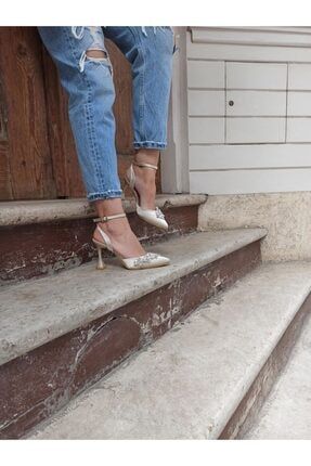 Ten Saten Yaprak Taşlı Bileklikli Kadın Topuklu Ayakkabı DS-ŞMP100