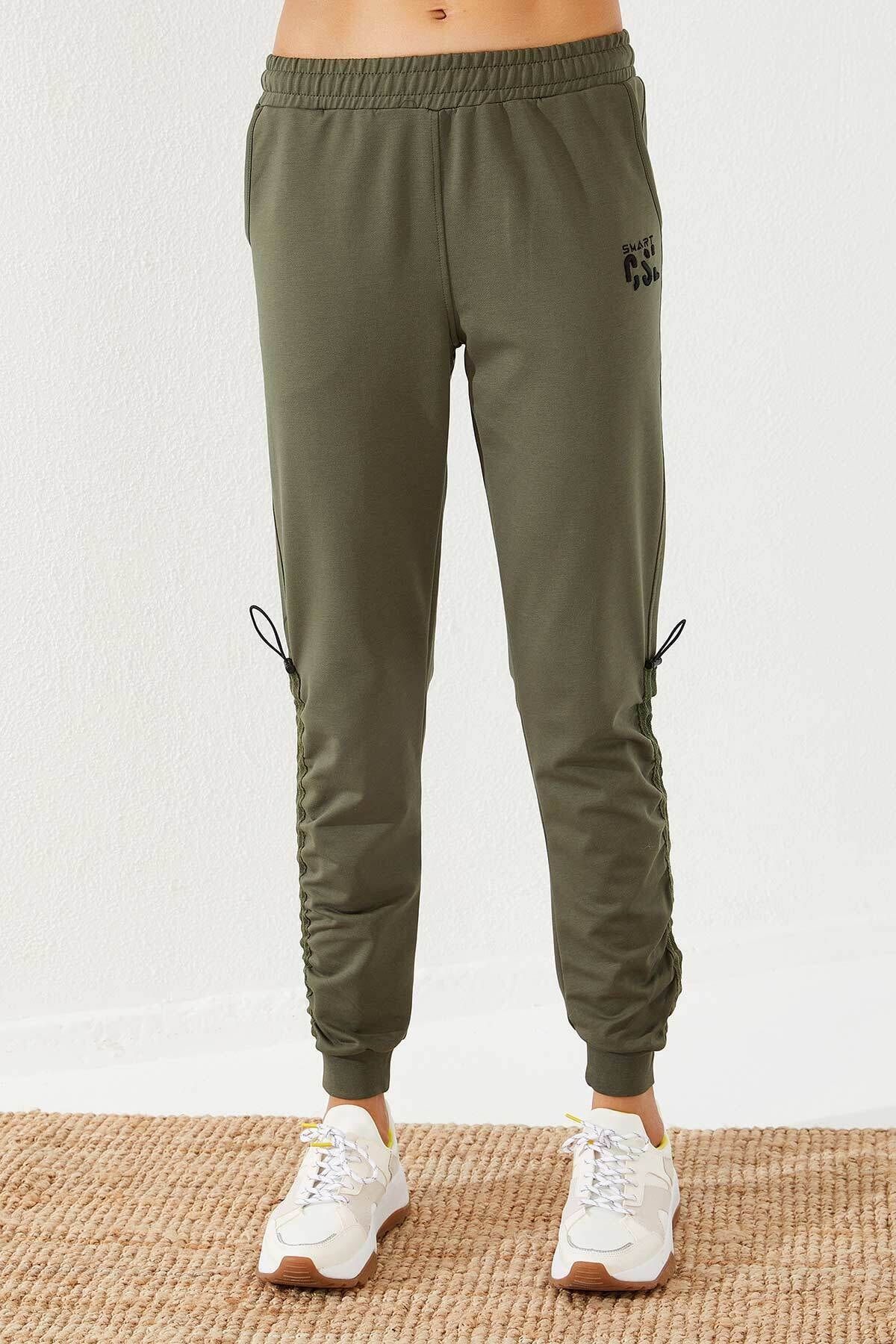 Tommy Life Women s Khaki Extraforated Detailed Cuffed Tracksuit