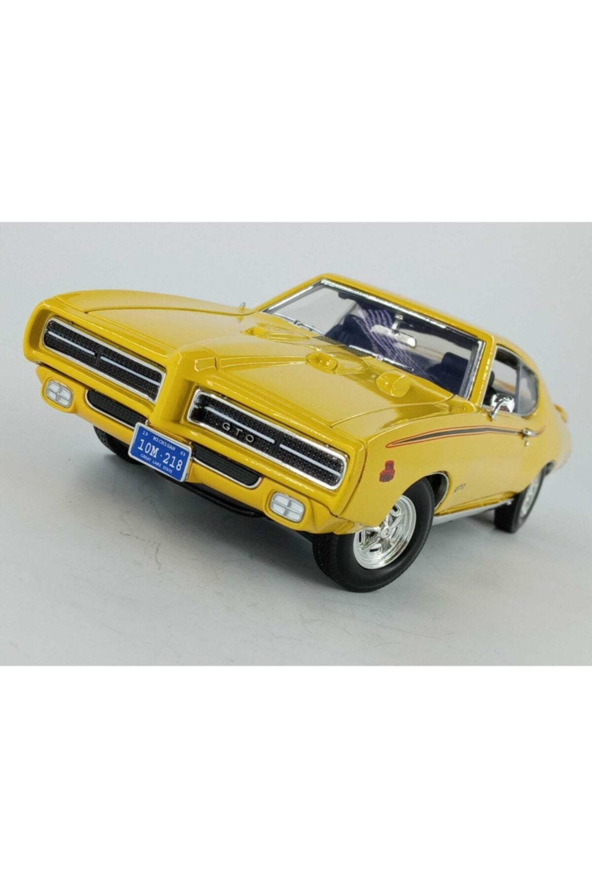 Pontiac Gto Judge 1969 1 18 Motormax Model Vehicle