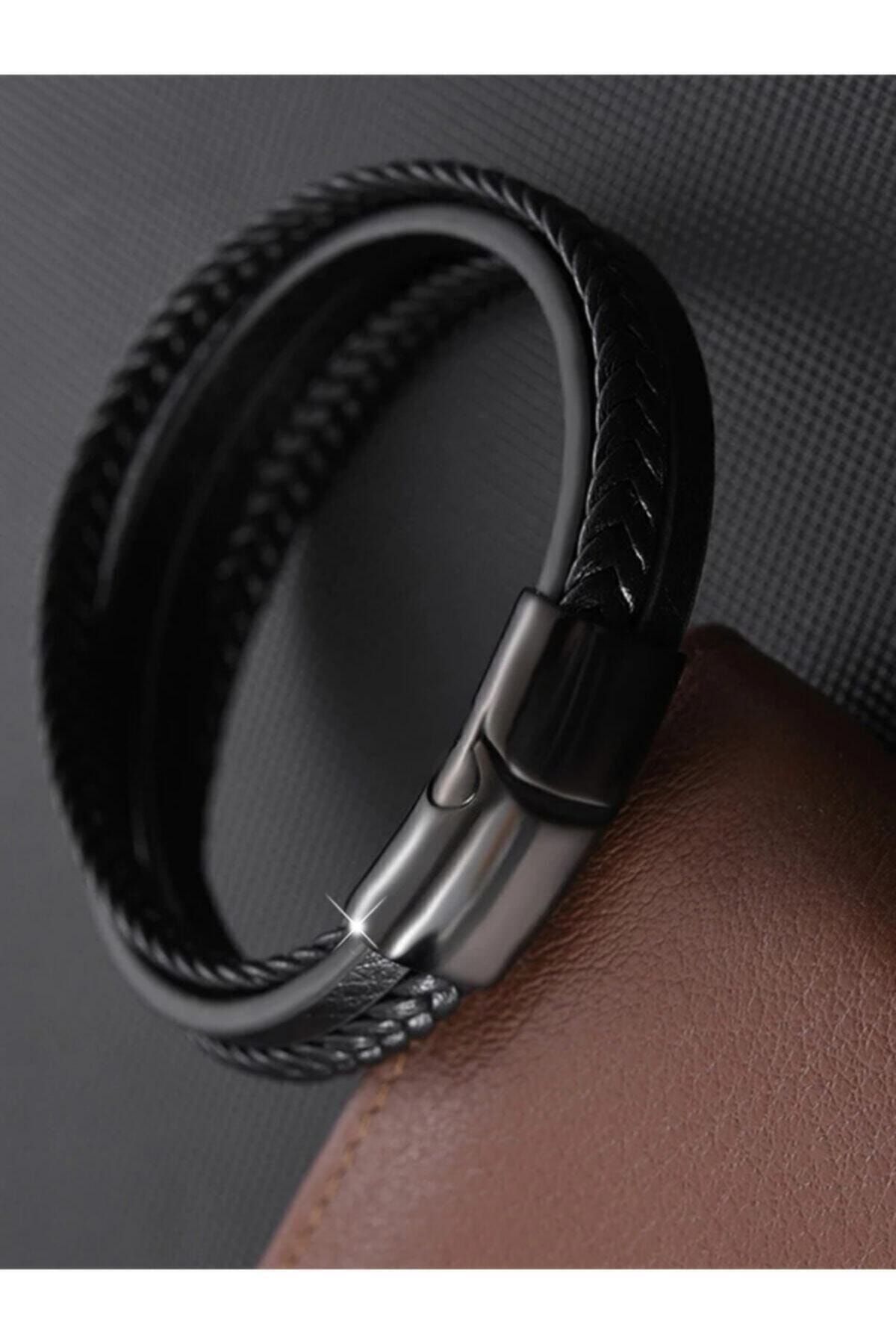 Black hot sale leather cuff