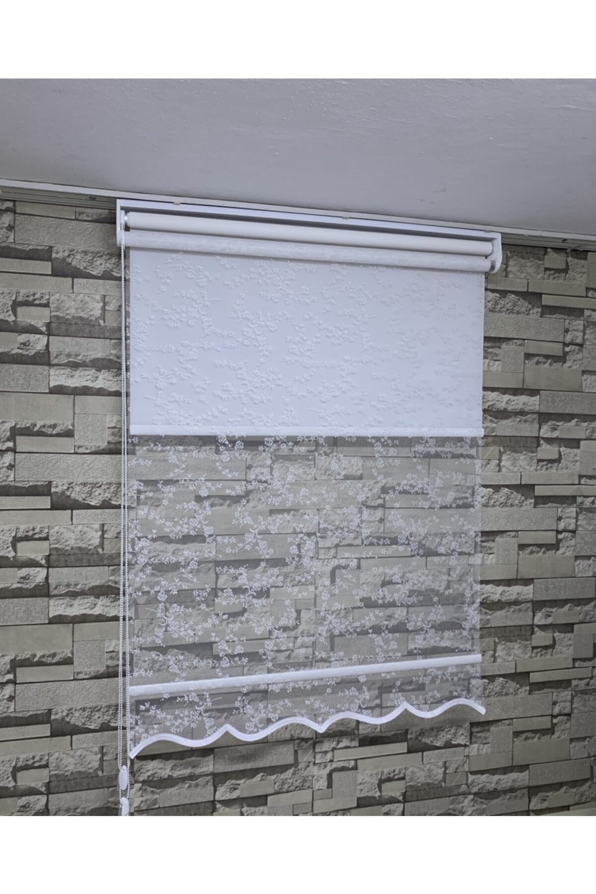 PERDECİNİZ-Ivy Small Rose Patterned Double System Tulle Roller Blinds Cream Color (with Skirt) 1