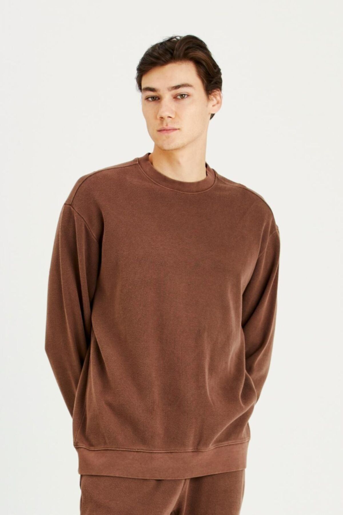 IAMNOTBASIC-Men's Brown Soft Buttoned Dire Sweatshirt 3