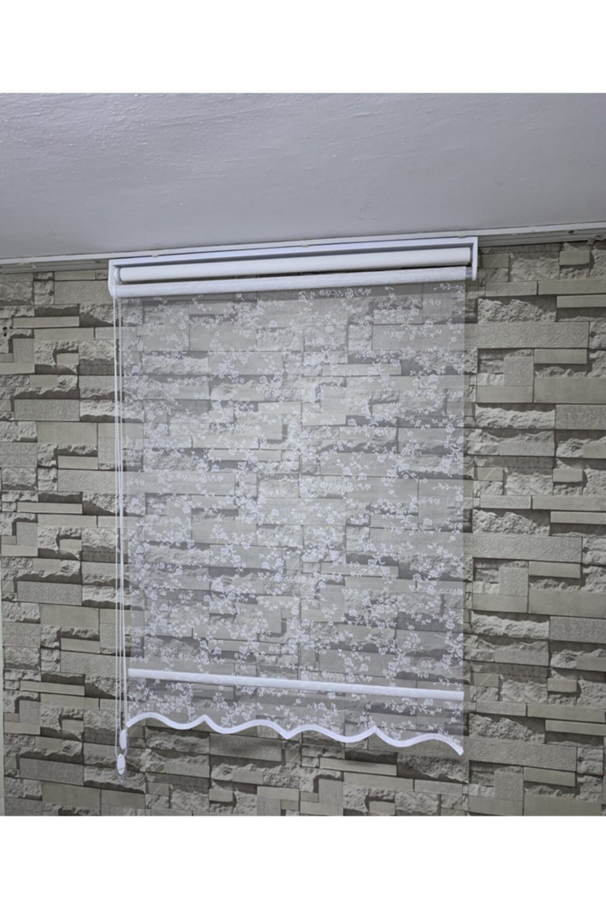 PERDECİNİZ-Ivy Small Rose Patterned Double System Tulle Roller Blinds Cream Color (with Skirt) 3