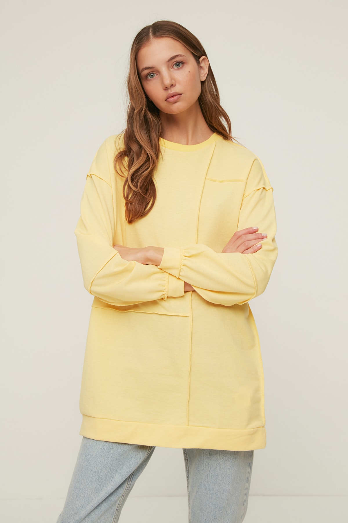 Trendyol Modest Sweatshirt Gelb Regular Fit Fast ausverkauft OB9260