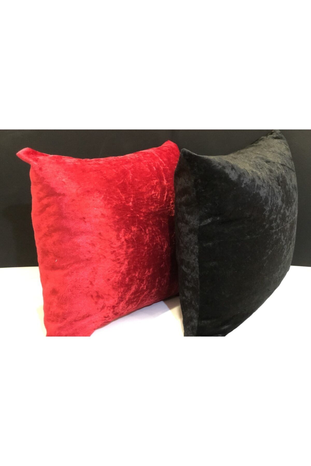 Dark red on sale pillow cases