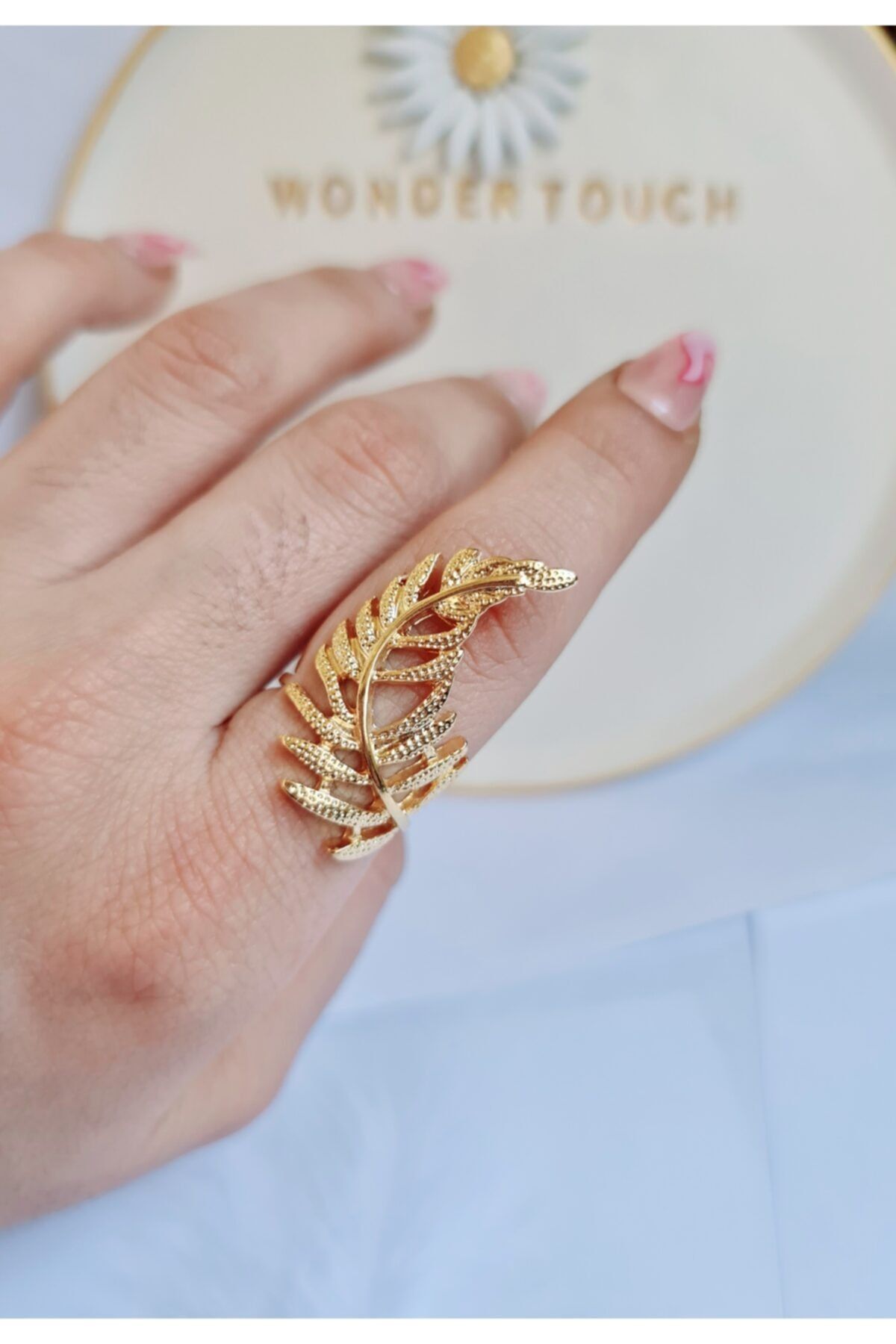 Adjustable hot sale leaf ring