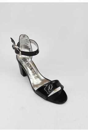 Kadın Siyah Rugan Topuklu Sandalet 101FLR2706