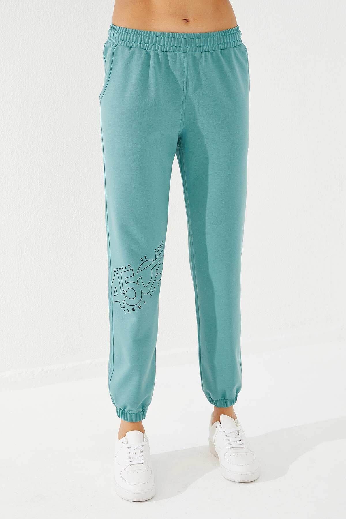 Tommy Life Women s Matte Printed Mint Green Elastic Leg Tracksuit