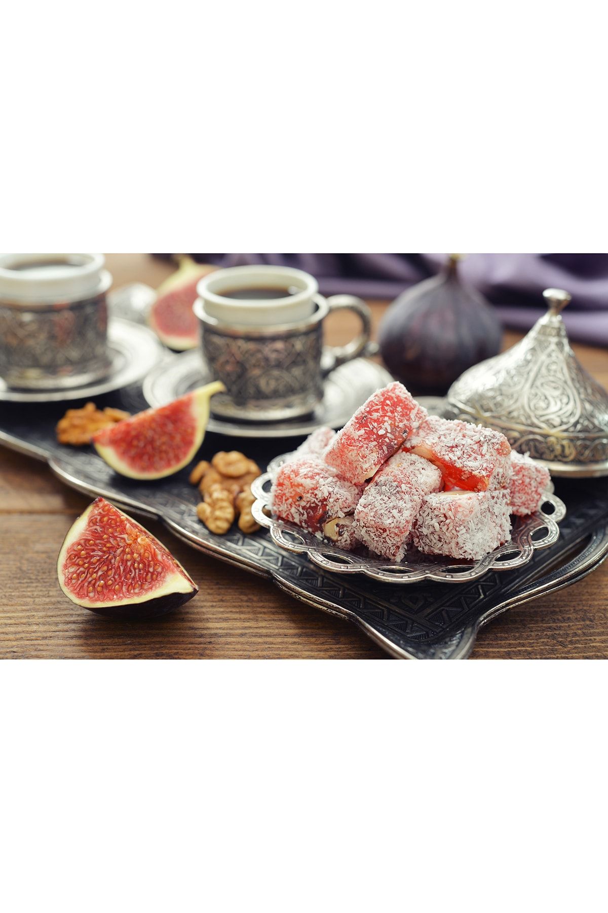 Çerez Pazarı Hediyelik Metal Kutuda Kral Lokum 500g Karışık Spesiyal Antep Fıstıklı, Fındıklı Ve Cevizli ZO10445