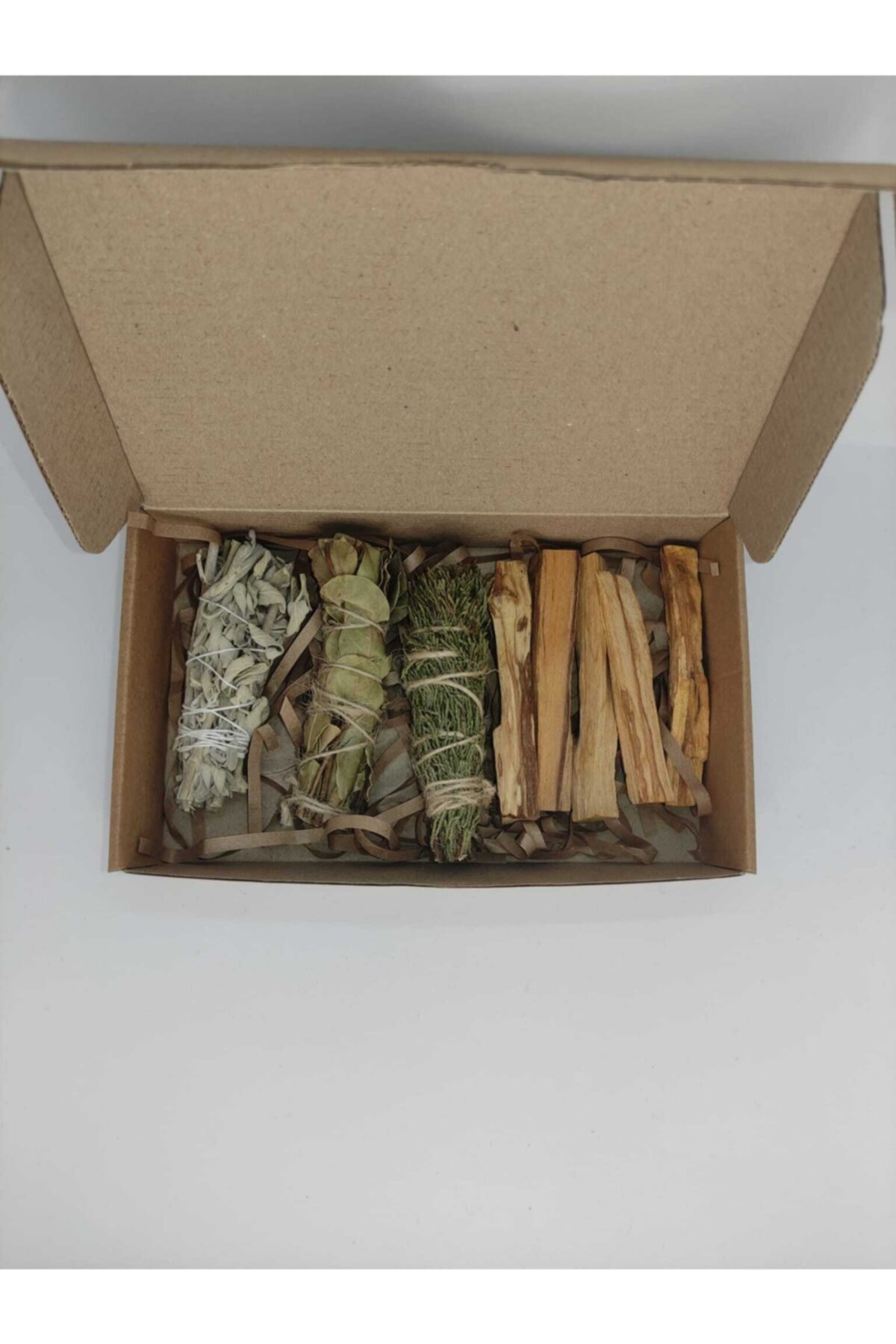 Natural Tree And Plant Incense Set (Sage-Laurel-Juniper-Palo Santo )