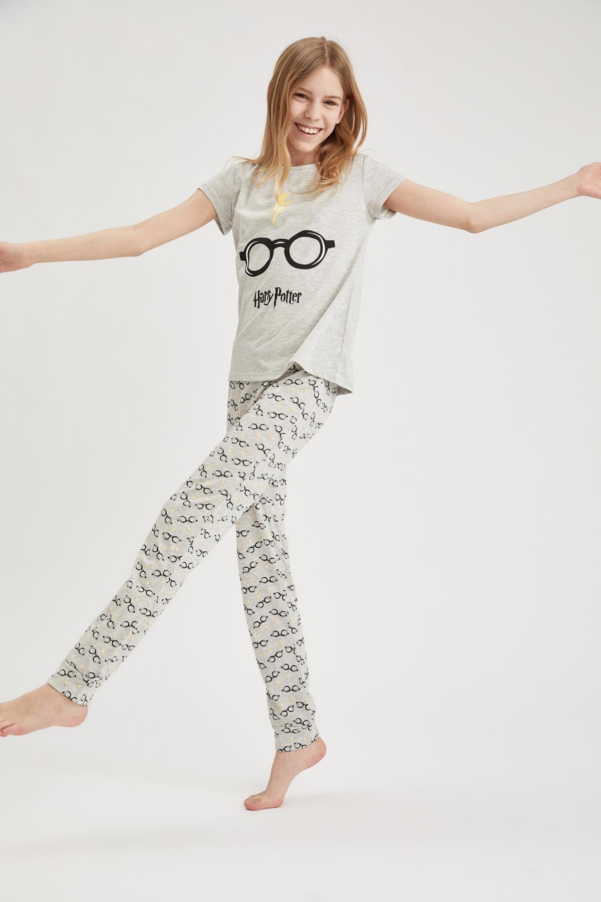 Kız Çocuk Harry Potter Lisanslı Pijama Takımı U2496A621SP