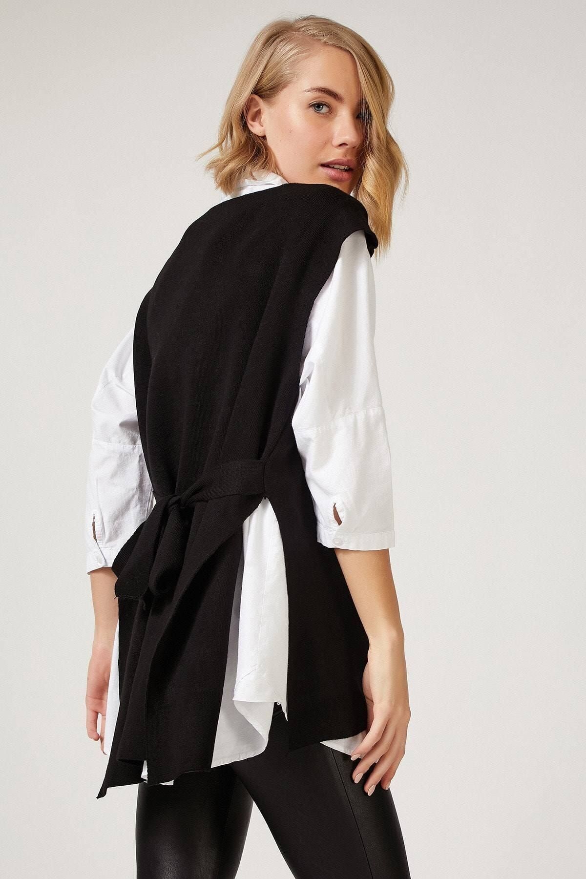 Resk fashion-Pulover negru de damă, cu decolteu în V, lung, tricotat 2