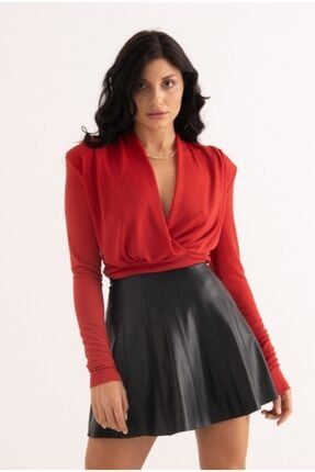 Kadın Kırmızı Kruvaze Yaka Simli Vatkalı Bluz FPR52259