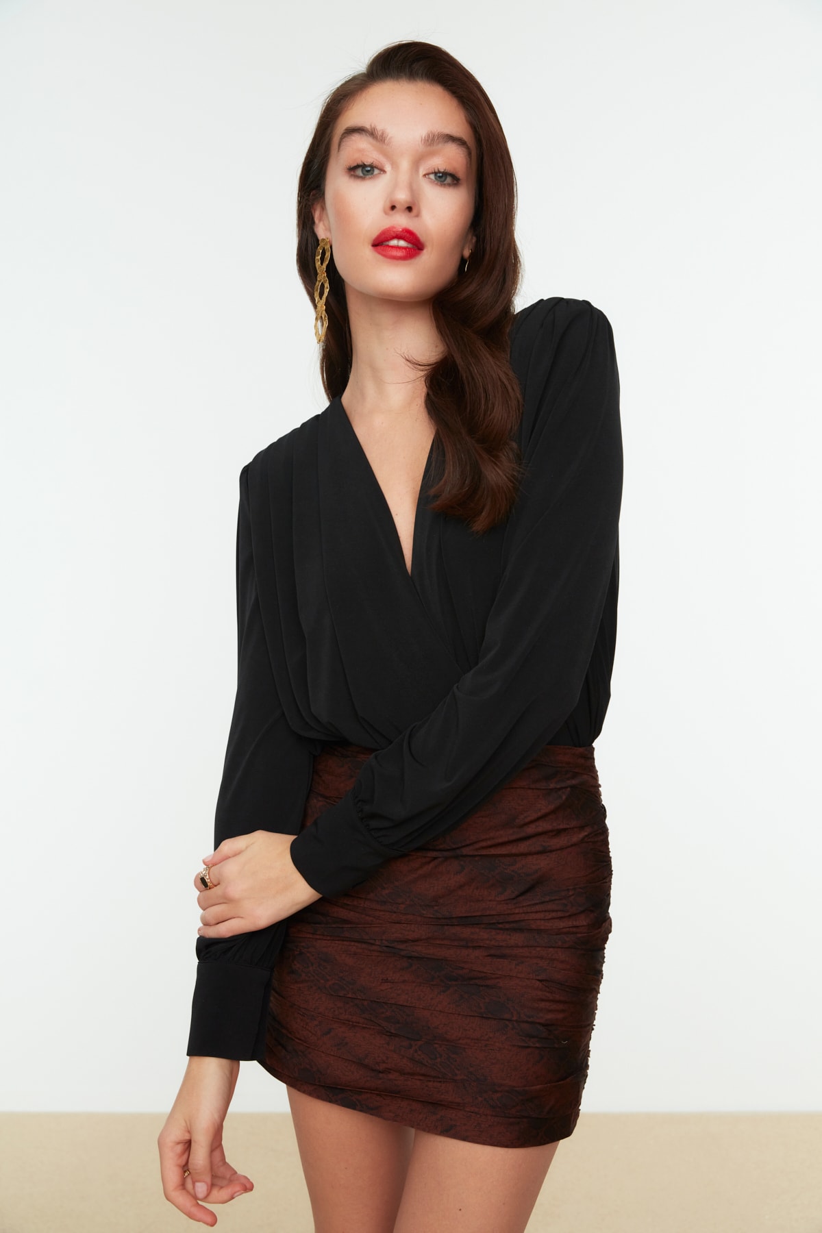 Trendyol Collection-Schwarzer Wickel-Strick-Body mit Druckknöpfen TPRSS21BD0029 2