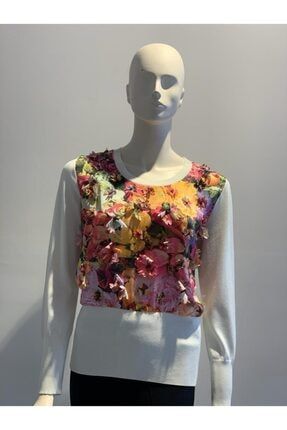 Kadın Baskılı Küçük Çiçek İşlemeli Merserize Kumaş Bluz T2107