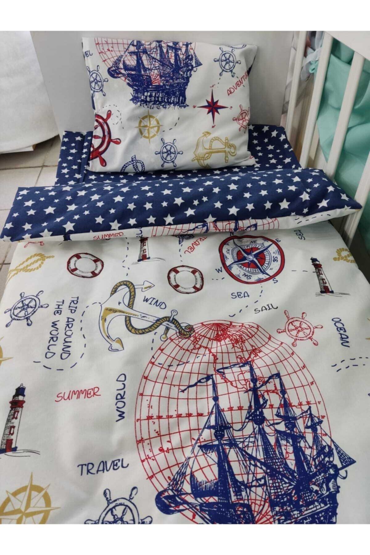 Pillow around on sale crib