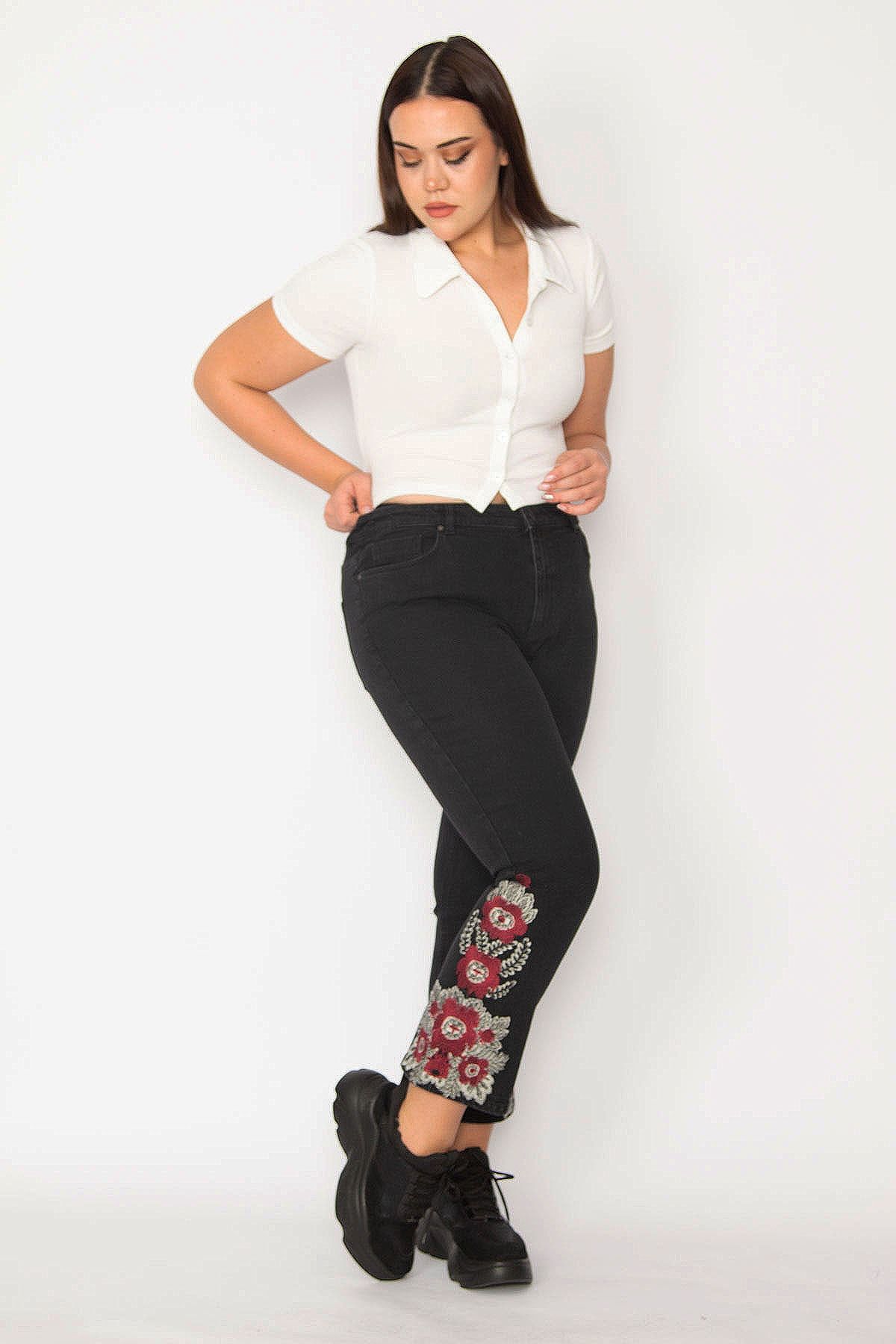 Women's plus deals size embroidered jeans