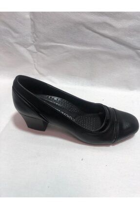 Kadın Siyah Kısa Topuklu Rugan Detaylı Ayakkabı 159