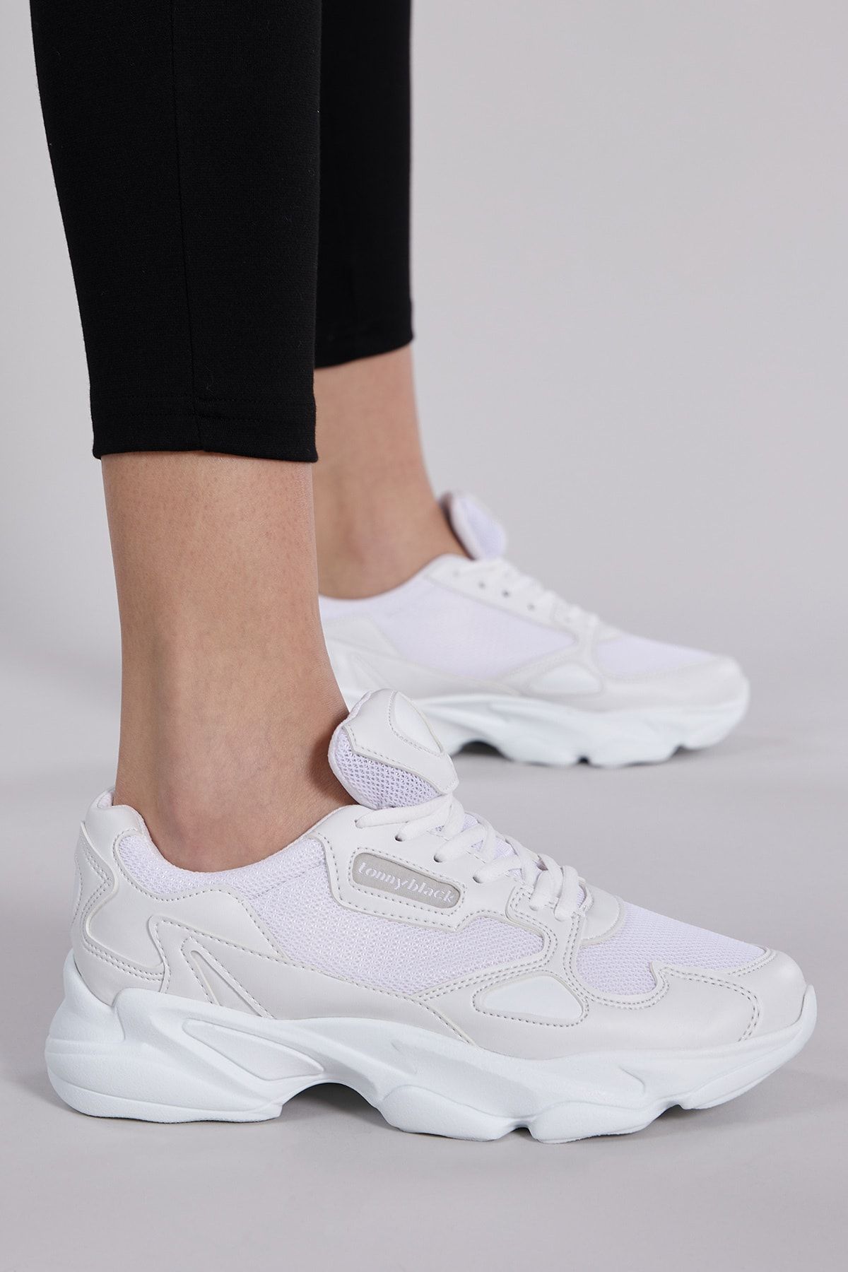 Tonny Black Unisex White Sports Shoes Zhr Trendyol