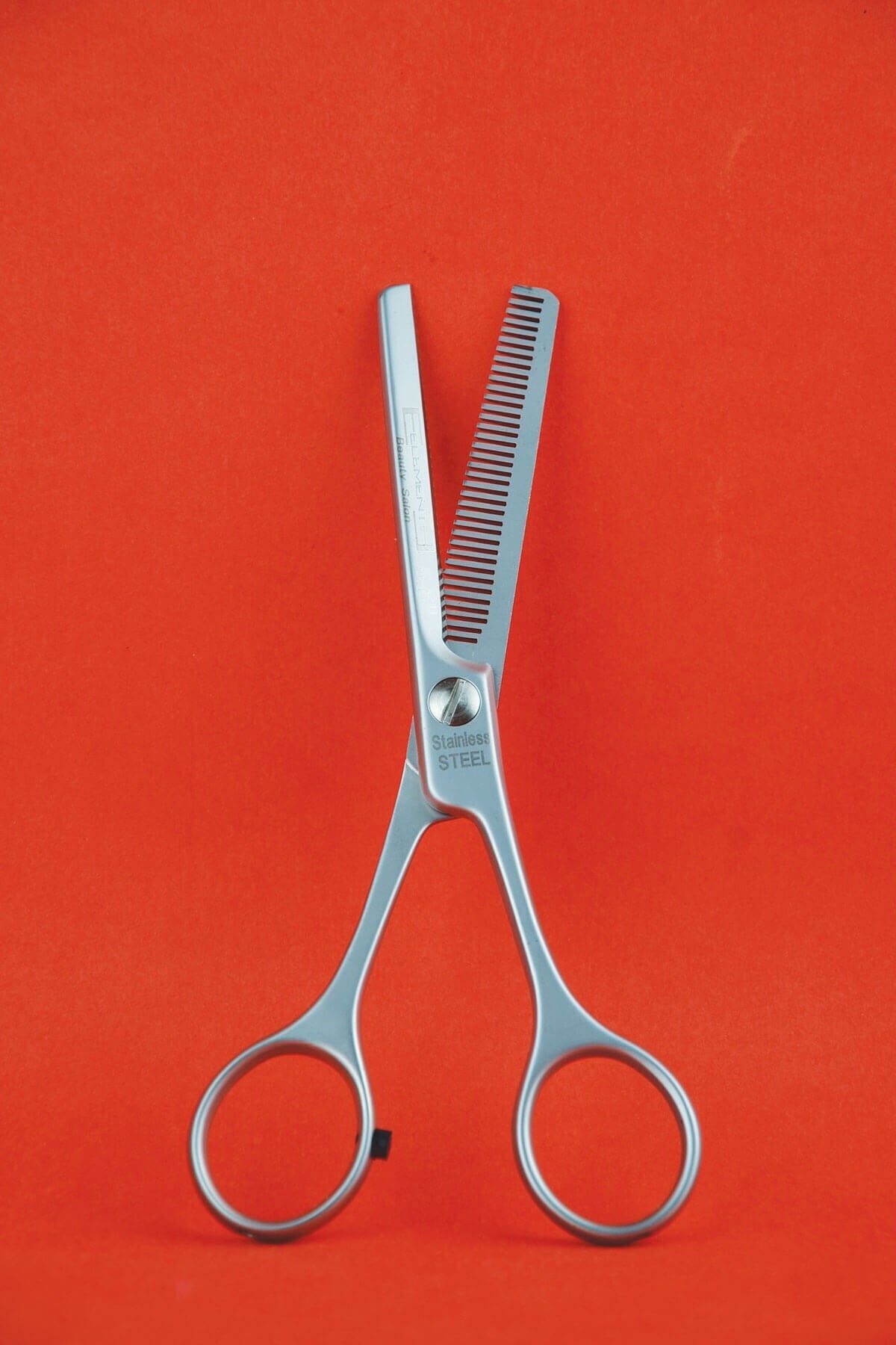 Element Profesyonel Tek Taraflı Efile Saç Kesim Makası 5,5