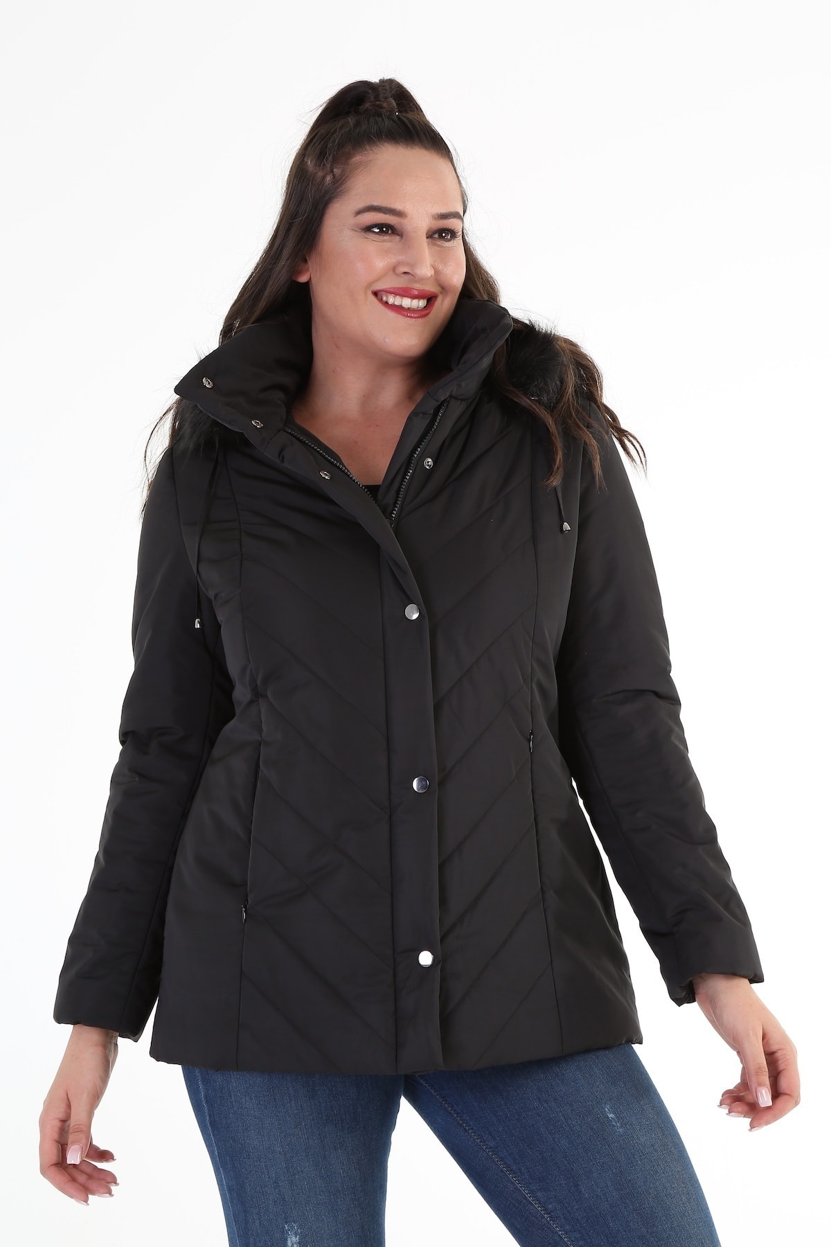 Sevda XL Kadın Siyah Kapüşonu Peluşlu Mont