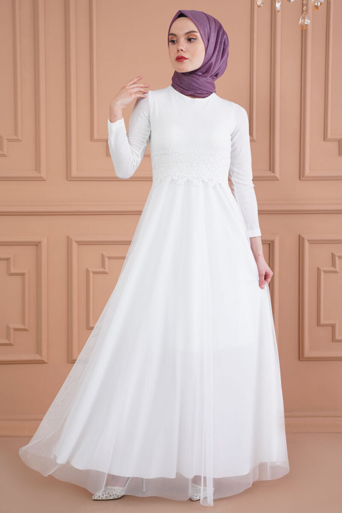 çam ağacı Yerde Öz  Afilva Kadın Tesettür Işıltı Görünümlü Beli Güpürlü Beyaz Abiye Elbise  Fiyatı, Yorumları - TRENDYOL