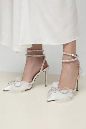 Fiyonklu Daphne Beyaz Saten Kristal Taşlı Abiye Topuklu Ayakkabı ST05157