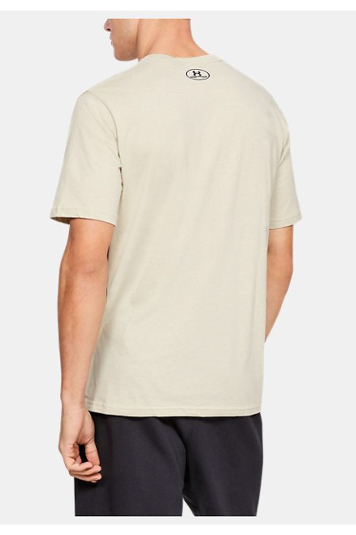 تی شرت ورزشی سفید مردانه آستین کوتاه قفسه سینه در سمت چپ UA 1326799 289 Under Armour