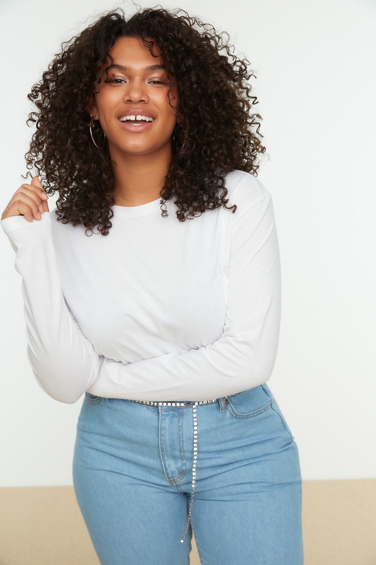 Trendyol Curve Große Größen in Body Weiß Regular Fit Fast ausverkauft