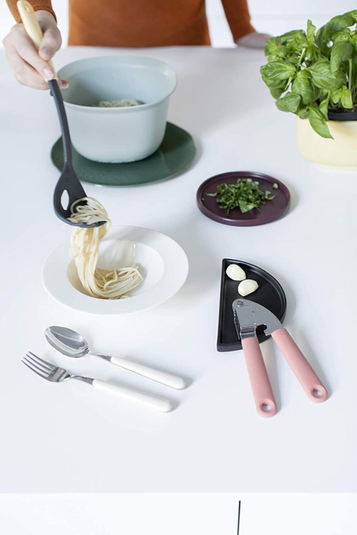 Brabantia-Brabantia Pink Garlic Crusher Evrekala 5