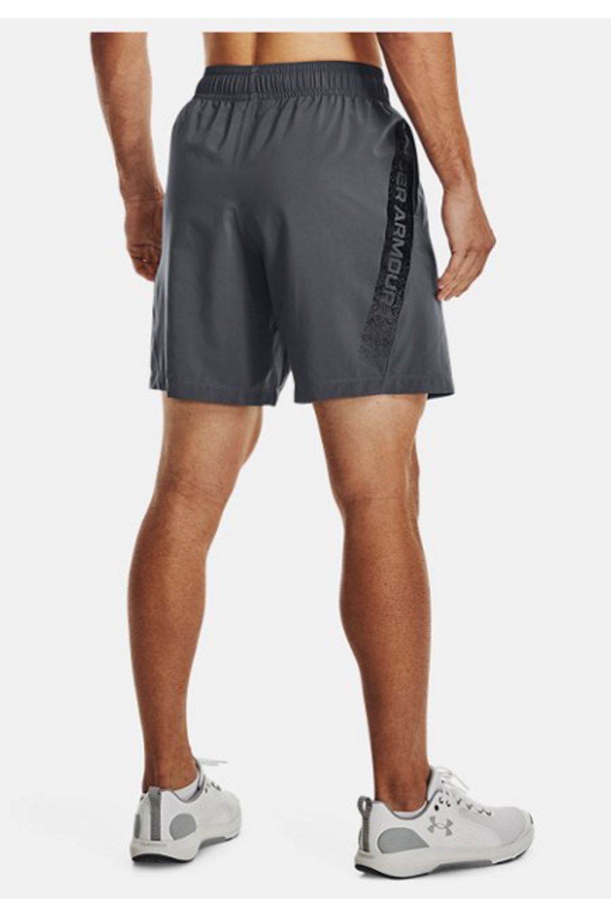 شورت ورزشی خاکستری مردانه های گرافیکی بافته شده در 1370388 012 Under Armour
