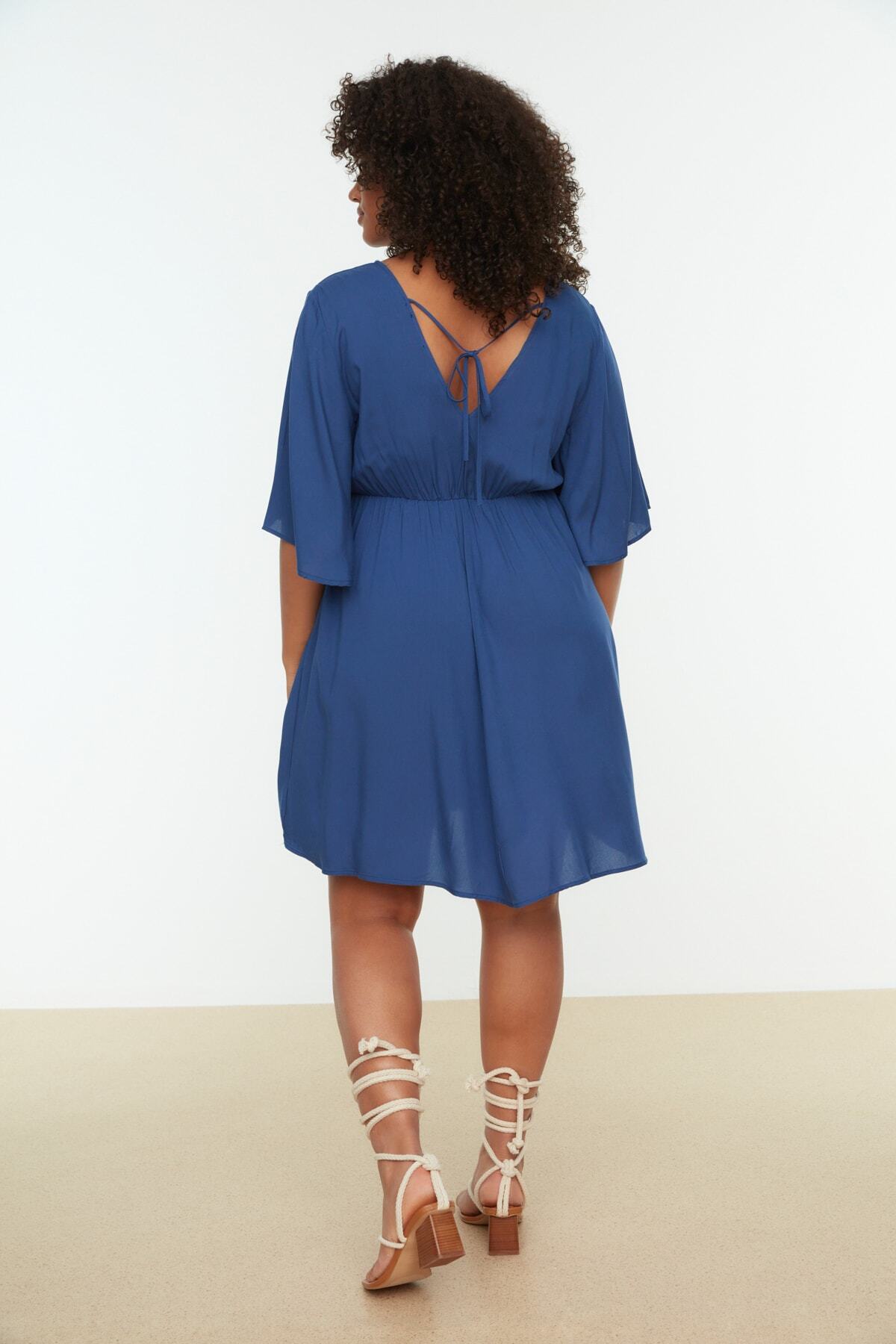 Trendyol Curve-Φόρεμα Indigo Woven με διπλό κλείσιμο TBBSS22EL0540 5