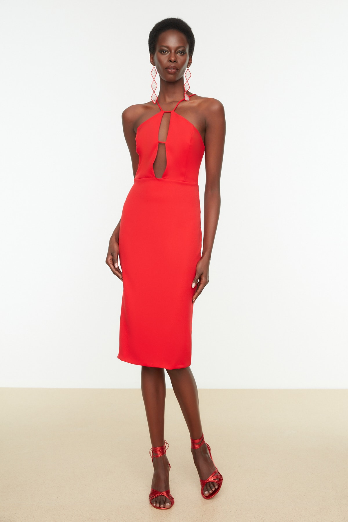 Trendyol Collection Kleid Rot Bodycon Fast ausverkauft