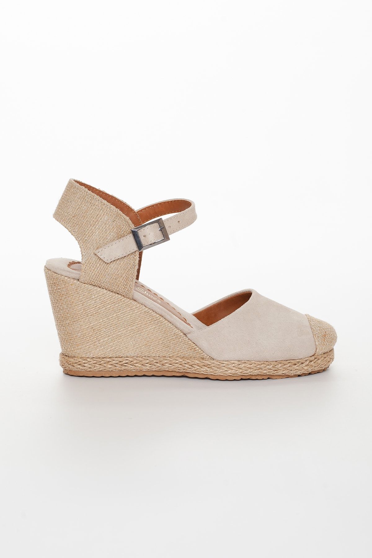 Odal Shoes Women s Cream Suede Wedge Heeled Shoes Trendyol