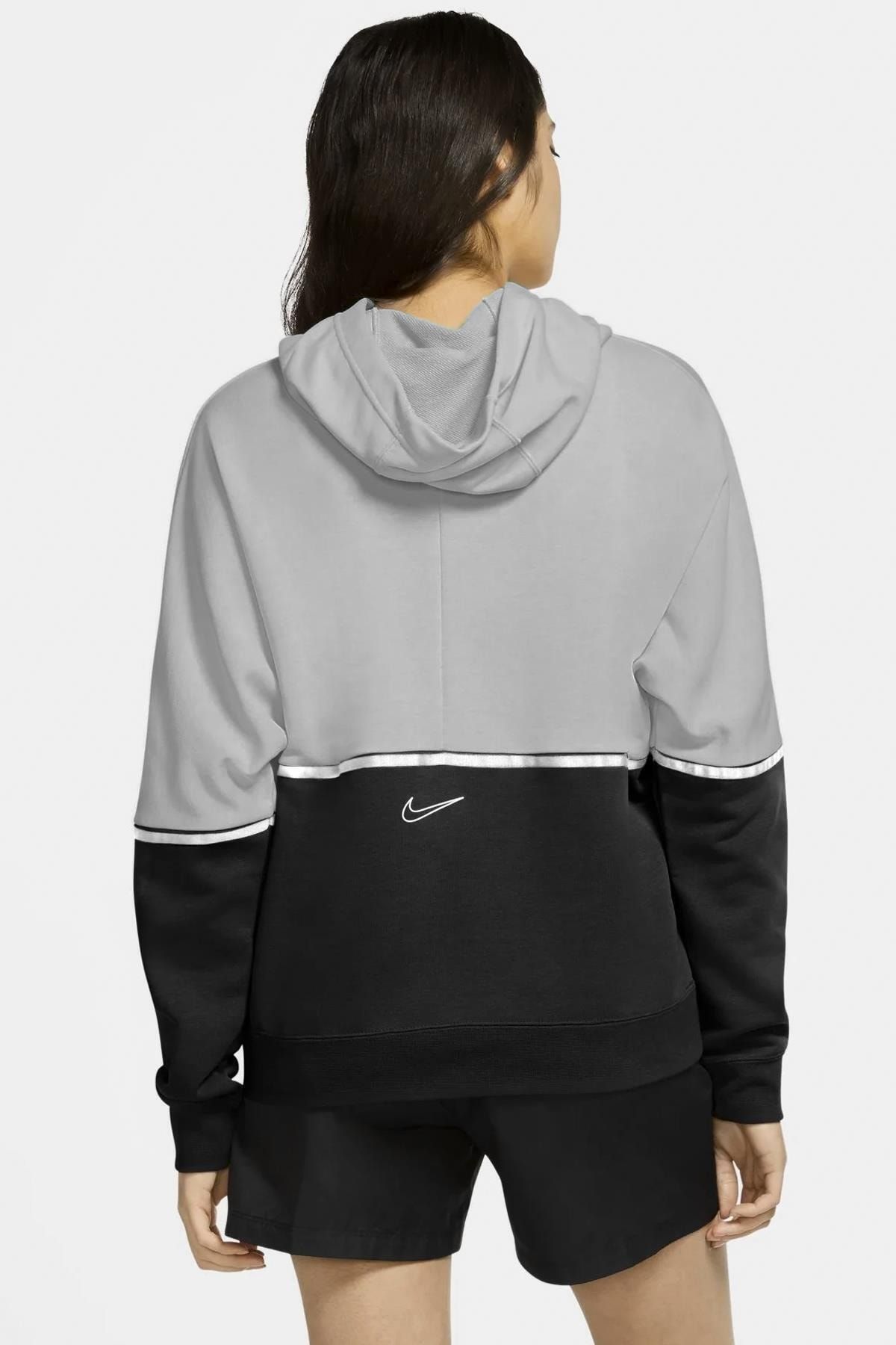 Nike on sale archive pullover