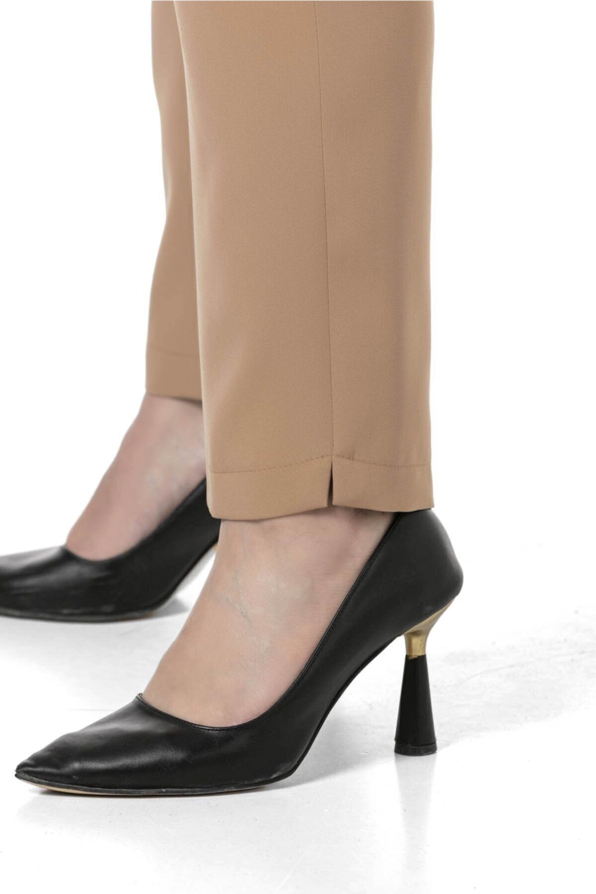 DISENTIS MODEST-Plus Size Beige Trousers with Elastic Waist and Side Zipper and Slits on the Leg 5