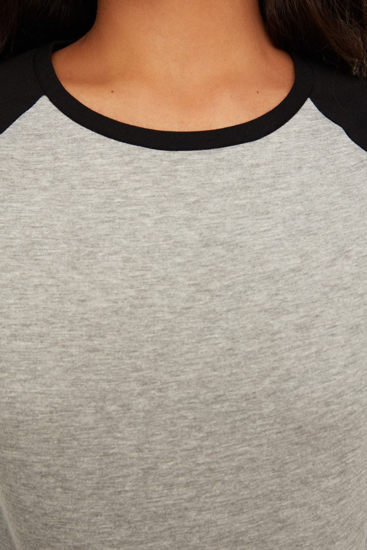 Trendyol Collection T-Shirt Grau Regular Fit Fast ausverkauft