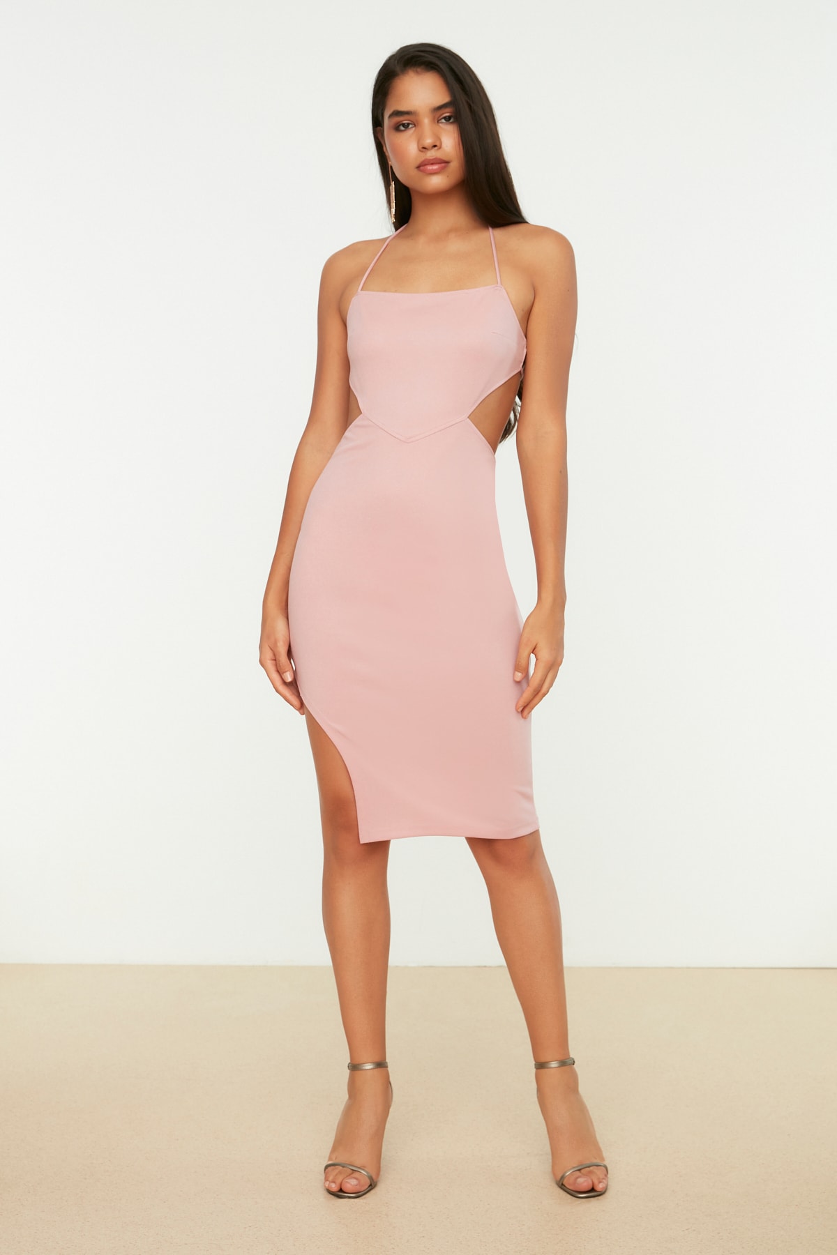 Trendyol Collection Kleid Rosa Bodycon Fast ausverkauft