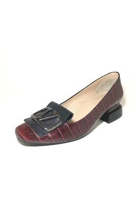 Kadın Bordo Kroko Şık Siyah V Tokalı Ayakkabı TYC00338174345